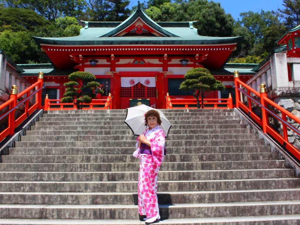 白地にピンク花柄浴衣織姫神社B(10)