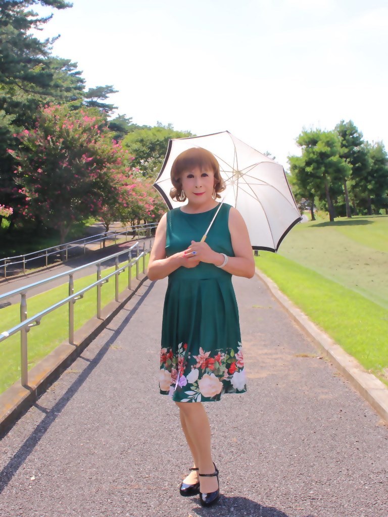 裾花柄緑ワンピースA(1)