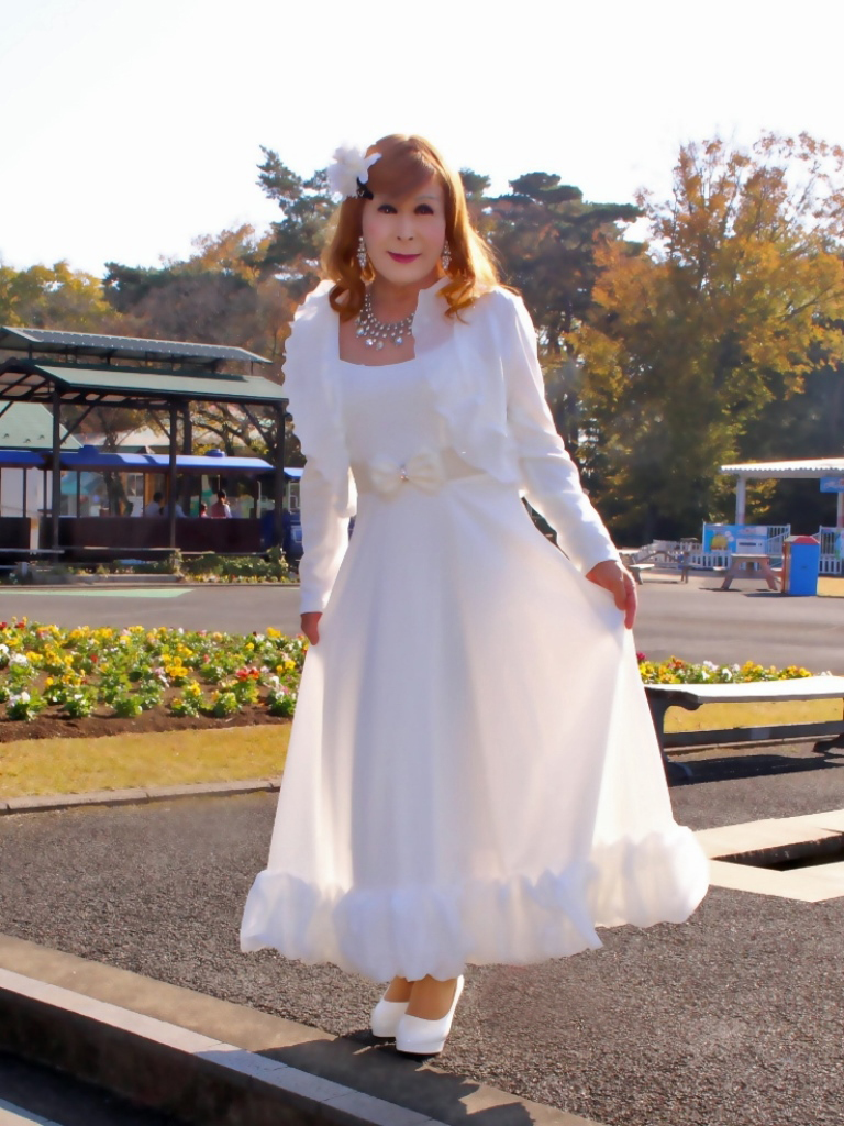 白ドレス2023年11月(3)