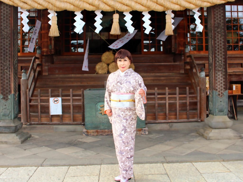 笹の葉模様の着物箭弓神社(7)