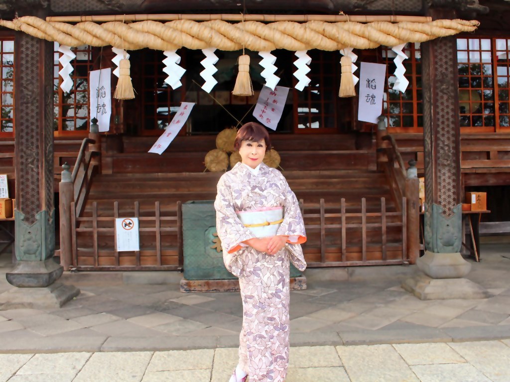 笹の葉模様の着物箭弓神社(8)
