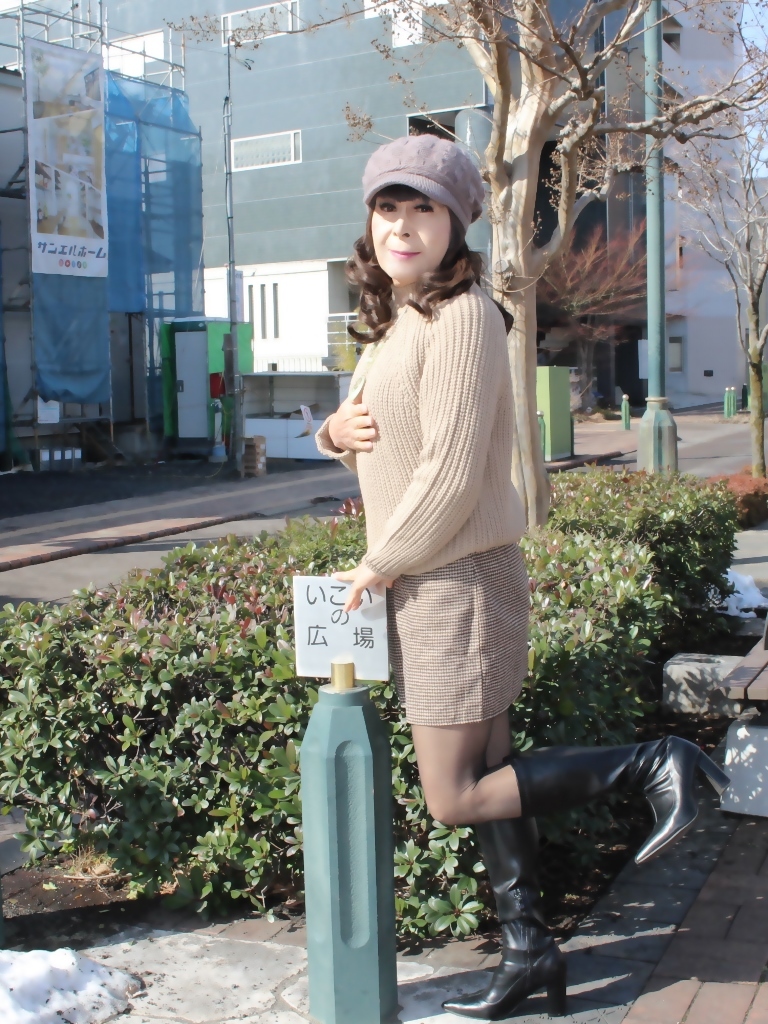 モカ茶セーター茶格子ミニスカート(10)