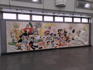 国際展示場駅の壁画