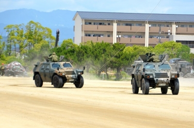 軽装甲機動車による威力偵察 大久保駐屯地創立66周年