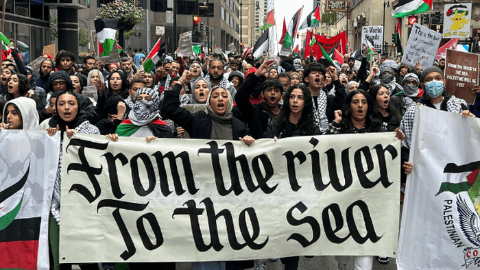 マスク氏、X でパレスチナのスローガン 「River To The Sea」 を禁止したことで非難を浴びる